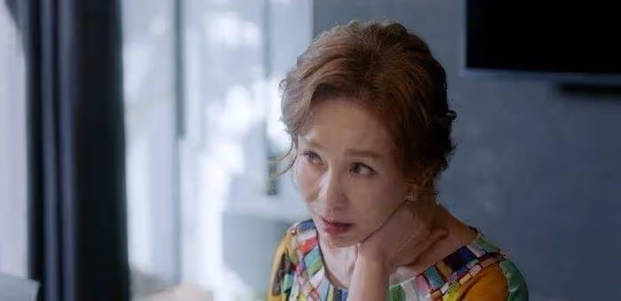 產後有請保母...婆婆仍「硬搬進兒媳家幫顧嬰」!還多討「1萬孝親費」媳無奈:賴在我家不走