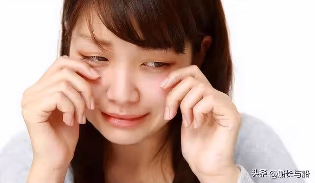 「新年這幾天,越來越討厭母親」,36歲女子哭訴經歷,發人深省