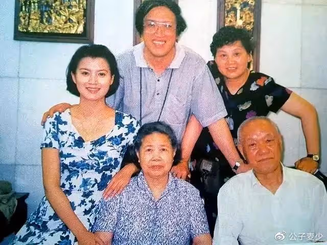 史蘭芽與劉斌離婚23年,各自經歷三段婚姻,如今一個天上一個地下