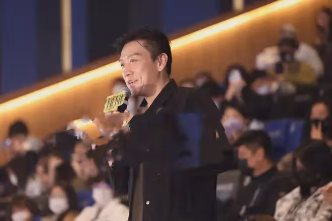 張頌文新片首映,王俊凱等眾星到場支持,《狂飆》劇組來了4個人