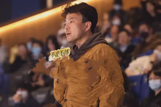 張頌文新片首映,王俊凱等眾星到場支持,《狂飆》劇組來了4個人