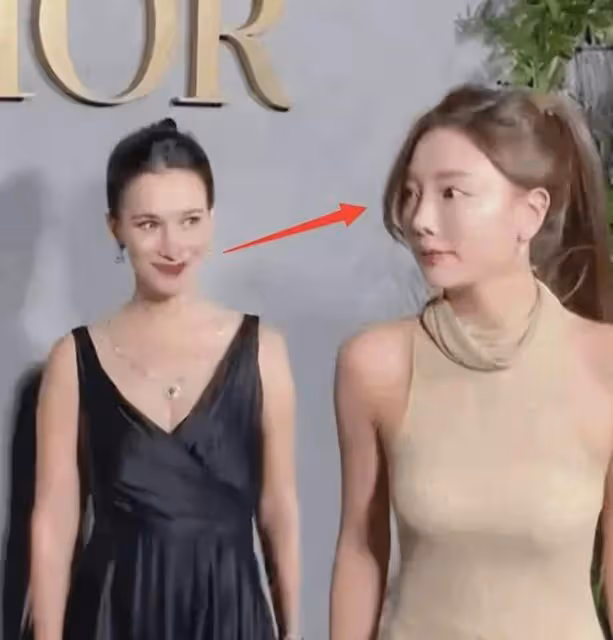 韓庚老婆和網紅合影，被網紅P圖又翻白眼，江疏影也慘遭P圖！