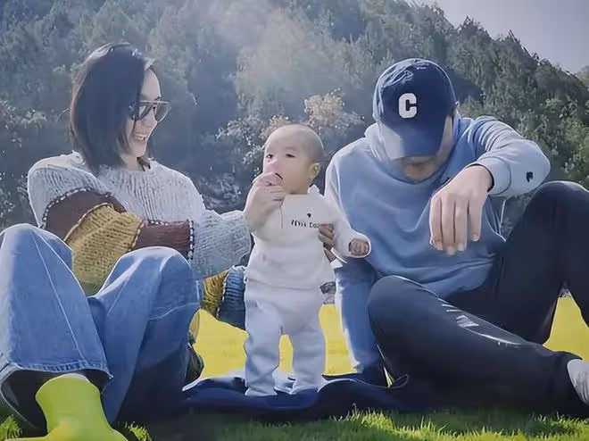 海哈金喜實慘!李亞鵬用王菲原名給女兒起名,點贊前妻疑舊情難忘