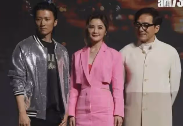 李亞鵬也嗑鋒菲CP,手動點贊前妻牽手視頻,是祝福還是意難平?