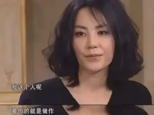 李亞鵬也嗑鋒菲CP,手動點贊前妻牽手視頻,是祝福還是意難平?