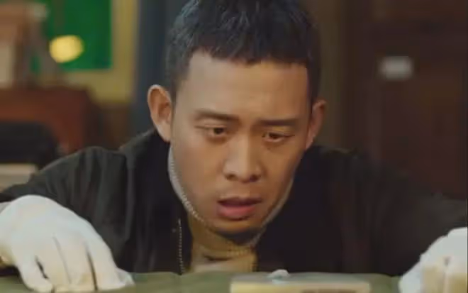 《他是誰》原型:為兩個兒子前途收手,兒子被研究所辭退!