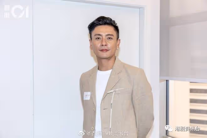 與黃宗澤出活動被瘋狂隔空集郵！胡定欣淡妝獲讚年輕分享保養心得