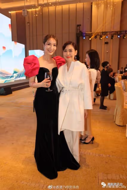 王祖藍公司搞春茗星光熠熠！岑麗香鄺文珣女神降臨鄺美雲狂合照