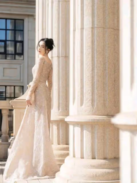 港媒爆劉愷威將辦婚禮，楊冪疑爭撫養權未果，小糯米全程不知情