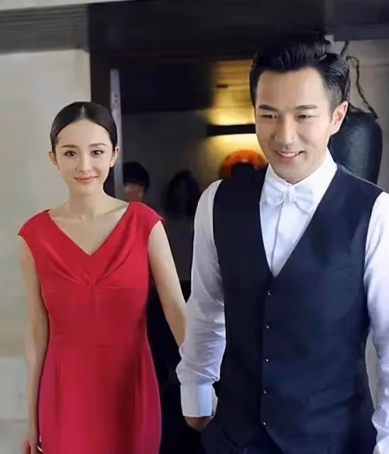 港媒爆劉愷威將辦婚禮，楊冪疑爭撫養權未果，小糯米全程不知情