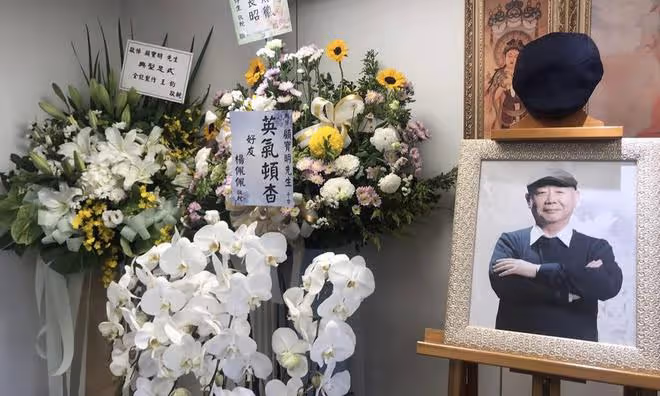 顧寶明千萬遺產爭奪戰打響,女兒捧父親遺照落淚聲討後媽