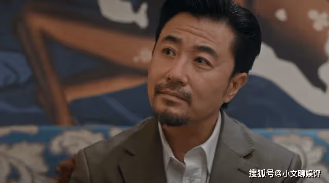 《他是誰》為趙公子招攬良家女孩,聶寶華的縱容,是在幫助衛國平