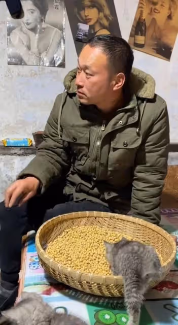 網紅圈的殘酷真相,在「張同學」身上體現得淋漓盡致,他犯了大忌