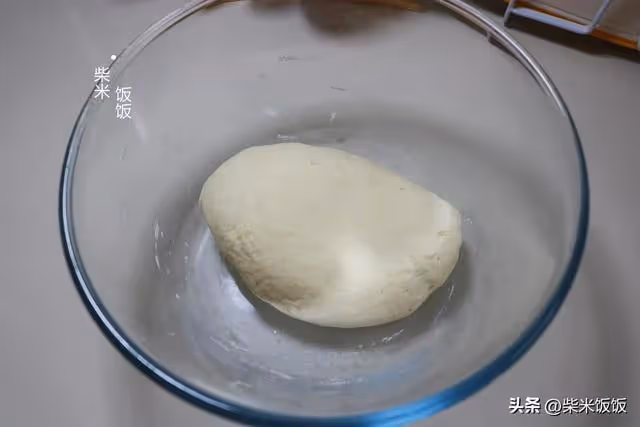 一次發酵的豆沙餅，做法簡單，外酥里軟，熱涼都好吃
