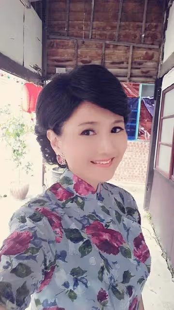 拿了金鐘也沒用!62歲資深女星「變賣珠寶苦撐生活」4年0收入 現況曝「只求保住自己」看透人性了。