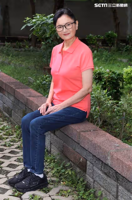 拿了金鐘也沒用!62歲資深女星「變賣珠寶苦撐生活」4年0收入 現況曝「只求保住自己」看透人性了。