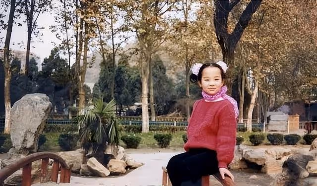盲人歌手劉賽:爆紅後倒貼300萬嫁農村小伙,如今丈夫成她的驕傲