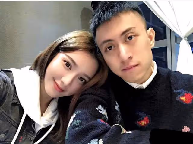 億萬資產女富豪,逼婚秦奮的美女網紅,靠在直播間罵人走紅後退網