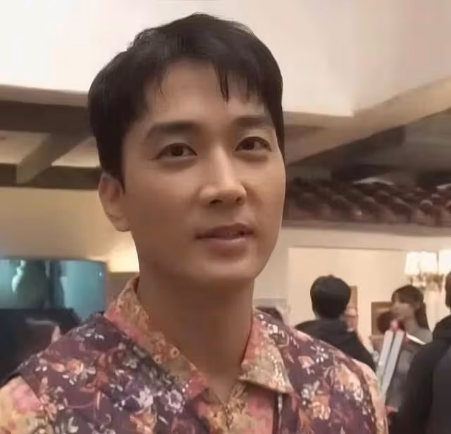 韓國的空氣是有酵母嗎?為什麼男明星一個接一個變得油膩