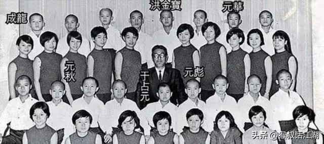 連載5：成龍在外國有多火？取景非洲，這國直接送飛機