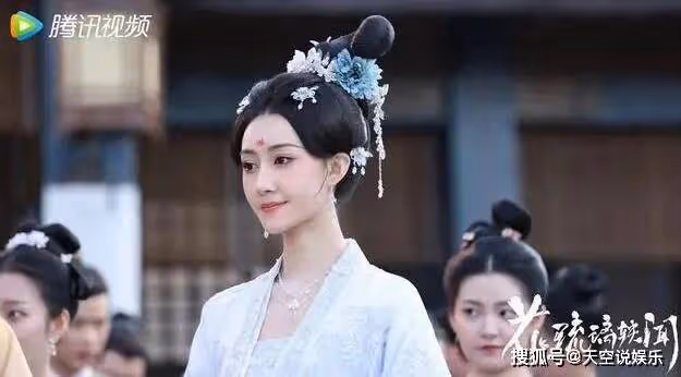 《花琉璃軼聞》賀遠亭是好人嗎？賀遠亭和花琉璃是什麼關係？雲寒身份結局揭秘