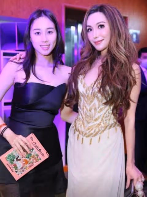 何超瓊與曾昭怡出席豪門聚會，黎姿和鄭志剛等億萬富豪一起現身
