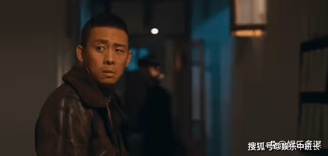 《他是誰》顧開岩偽裝被揭，遭遇綁架折磨，衛國平自扇巴掌贖罪
