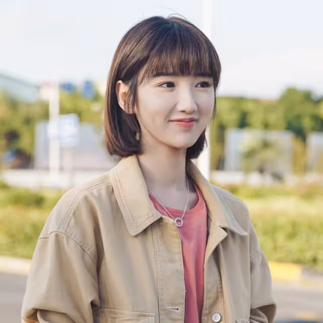 媽媽重賦我生命!女星「1歲被父丟進垃圾」被母一手養大 「成名爸爸找上門」還是不埋怨