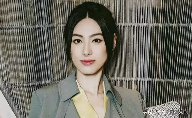 穿越半個世紀的愛情,34歲梁洛,與60歲的王傑,疑似好事將近