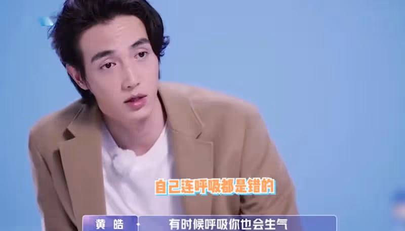 21年換19個男友,全是25歲以下小鮮肉,她這輩子太值了!