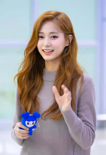 女子演唱團體TWICE成員周子瑜