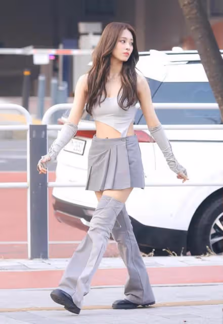 女子演唱團體TWICE成員周子瑜