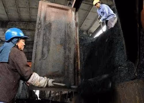 煤里摻石頭？供熱集團董事長26次受賄斂財8505萬，公司全員都在貪