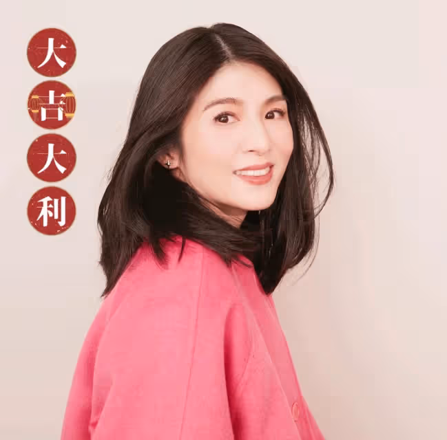 搭檔無數天王!玉女掌門人「產下雙胞胎」樂當新手媽 「無預警現蹤高雄」48歲狀態超狂