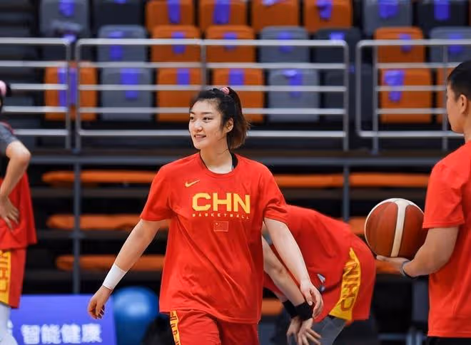 李夢醜聞被曝光後,會被國家隊除名?姚明態度十分堅決