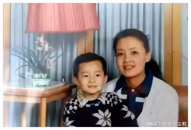 助理稱汪小菲說謊,暗示要爆大料!具俊曄表白大S,網友稱真肉麻