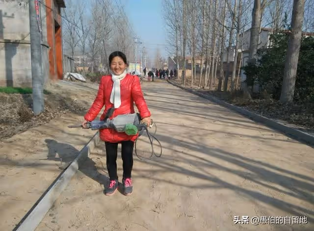 媽媽跳河了,我以為是奶奶逼的,真相卻出乎意料!