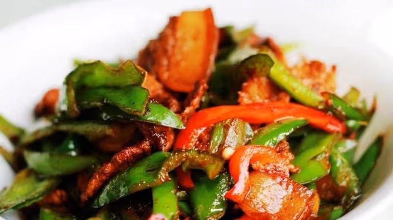 肉怎麼炒才嫩？酒店後廚都在用的4個小技巧，怪不得飯菜那麼的貴