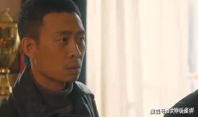 《他是誰》崔館長真實身份曝光，聶國華為避嫌坦白真相，趙世傑該死