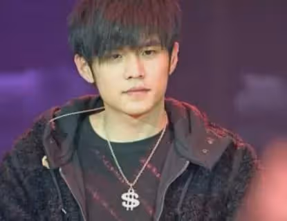 一場投票,將內娛對流量的「捧殺」展現得淋漓盡致