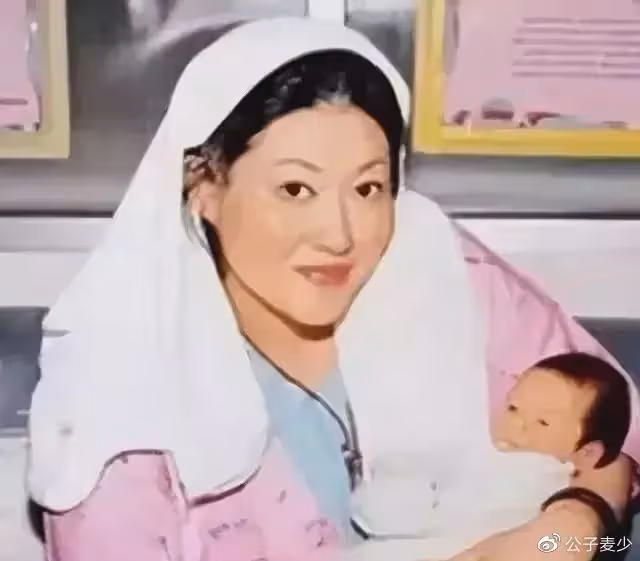 男友妻妾成群，她仍往上撲，離開大佬走投無路後，她一躍而下