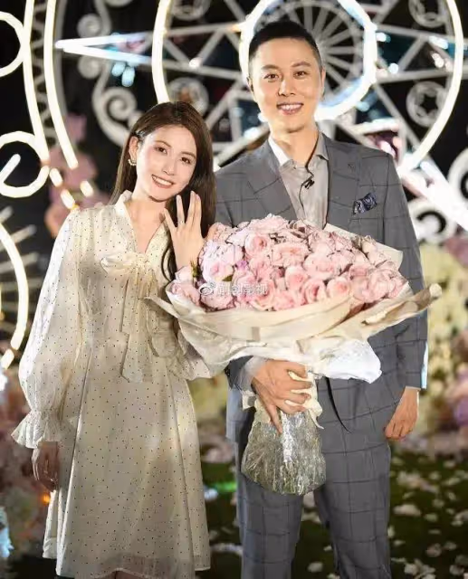 王思聰：又一前女友生子，奉子成婚當闊太，他依舊在網紅圈裡打轉
