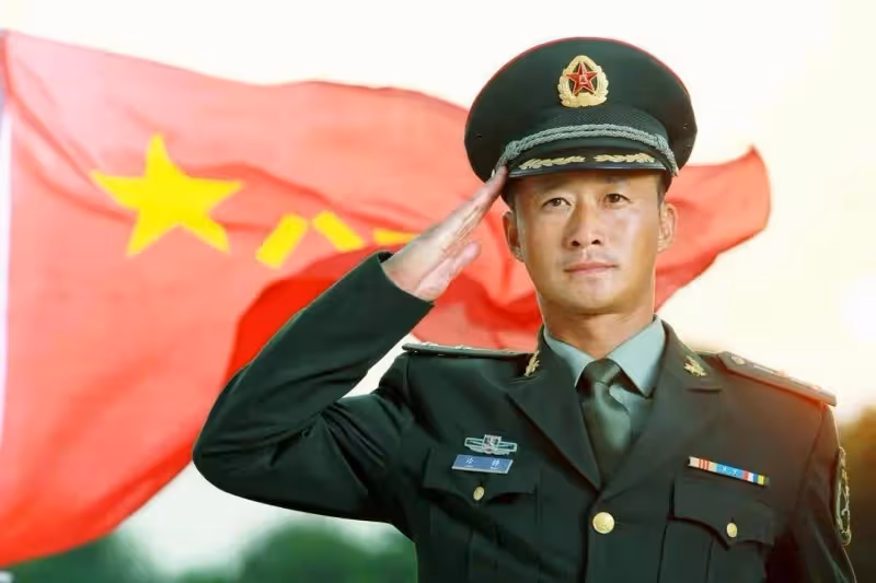 吳京背後的女人 謝楠不僅是知名主持人 也是眼光獨到的投資人