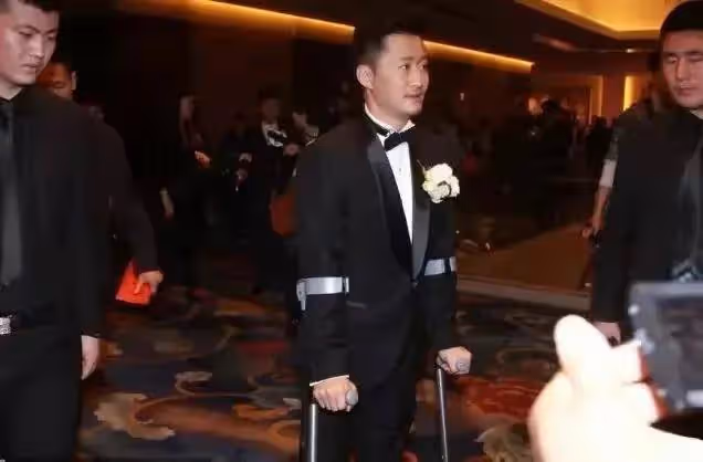 吳京背後的女人 謝楠不僅是知名主持人 也是眼光獨到的投資人