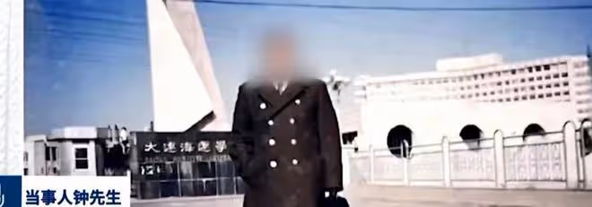 「坑爺」孫女私生活被曝光,和男友酒店約會,在國外炫富疑似移民