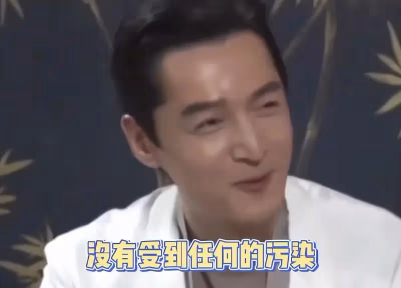 胡歌首談女兒，劇組拍戲不能陪老婆坐月子，看到女兒照片就哭了