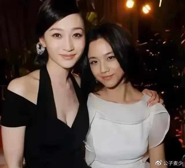 許晴的臀、殷桃的唇、李小冉的胸,這3位中年女星誰能頂得住?