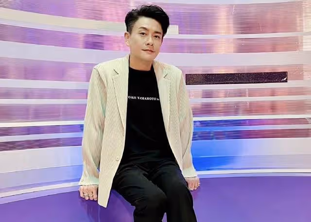 香港知名男星自曝是單身，不著急結婚，怕傳緋聞不敢亂認識異性