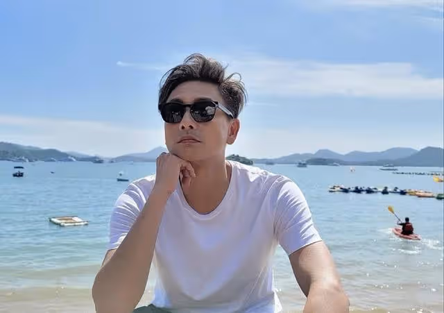 香港知名男星自曝是單身，不著急結婚，怕傳緋聞不敢亂認識異性