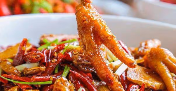 如果湖南人說菜「一點都不辣」，你可千萬別當真，要不然的話……